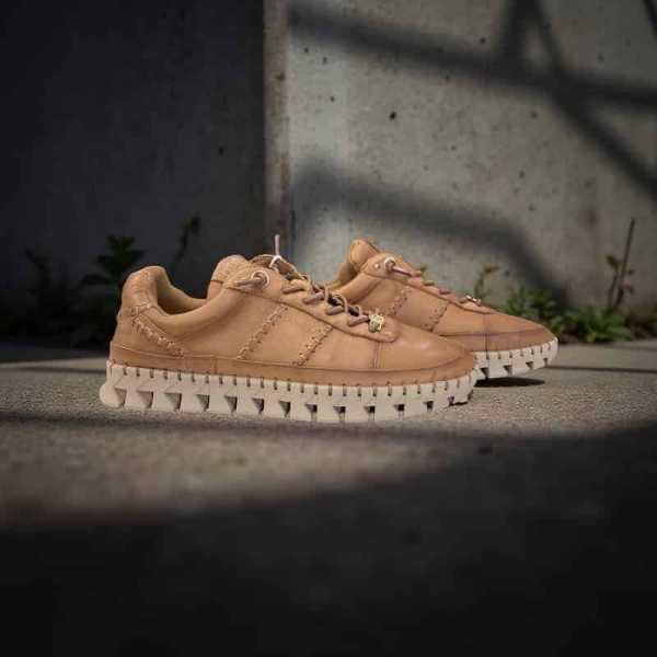 Carmela 162528 Camel 2