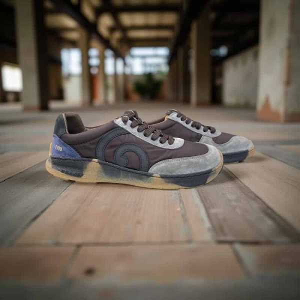 El Naturalista Barefoot... 2