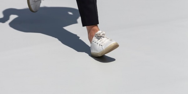 ¿Cómo quitar el ruido de los zapatos de goma? Soluciones prácticas y efectivas
