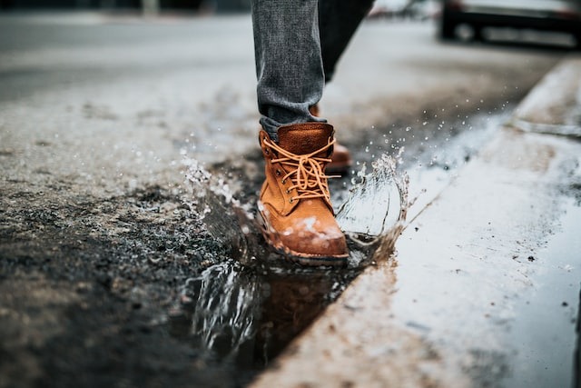 Consejos para cuidar los zapatos de la lluvia